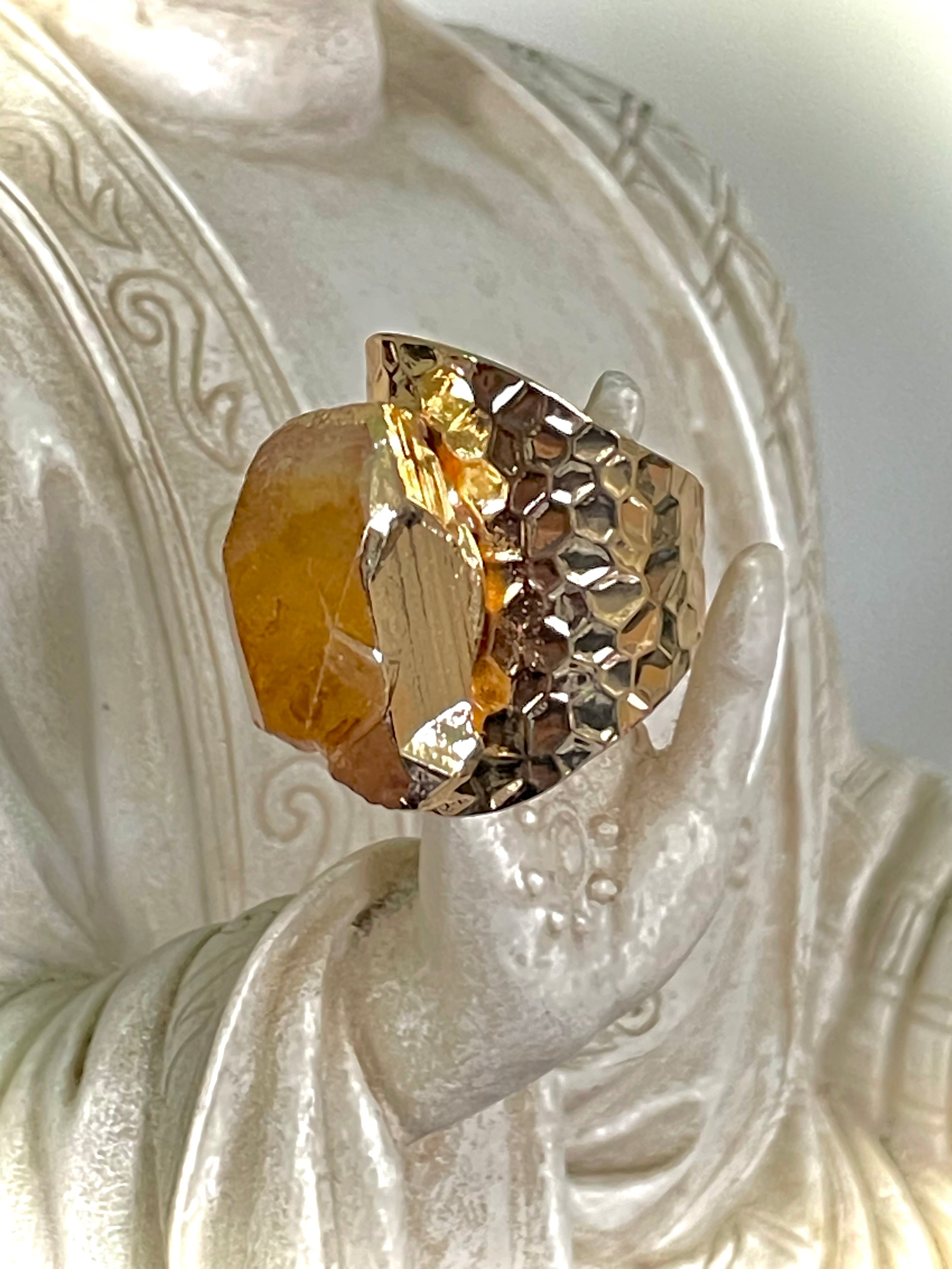 Outlet Raw citrine ring with hammered band